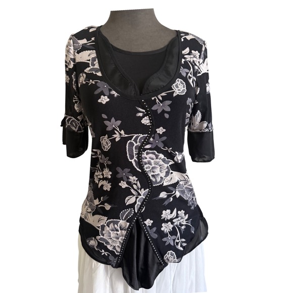 Simply Irresistible Tops - Simply Irresistible Petite Floral Rhinestone Layered V-Neck‎ Top Black White PS